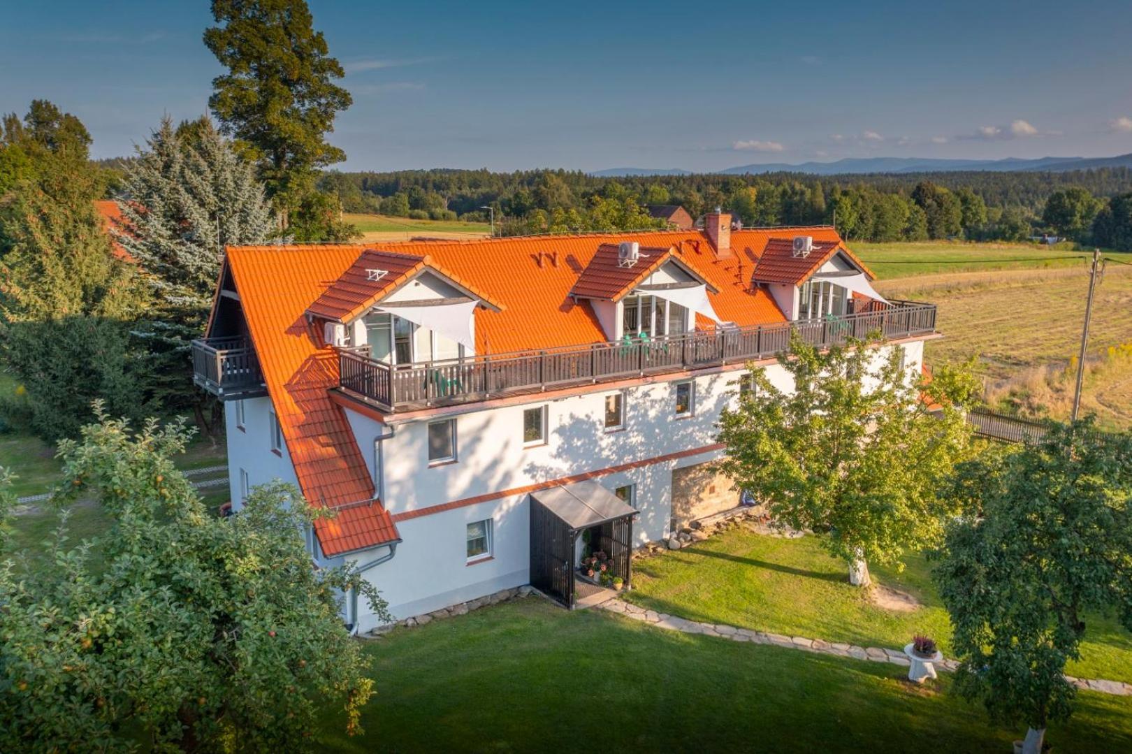 Gajowka  Dom W Domu - Izera Glamping B&B 외부 사진