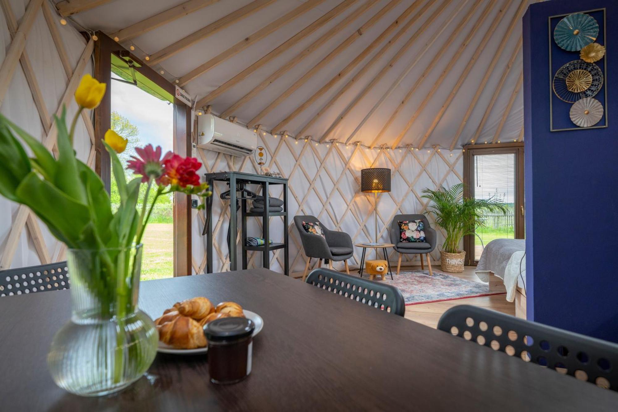 Gajowka  Dom W Domu - Izera Glamping B&B 객실 사진