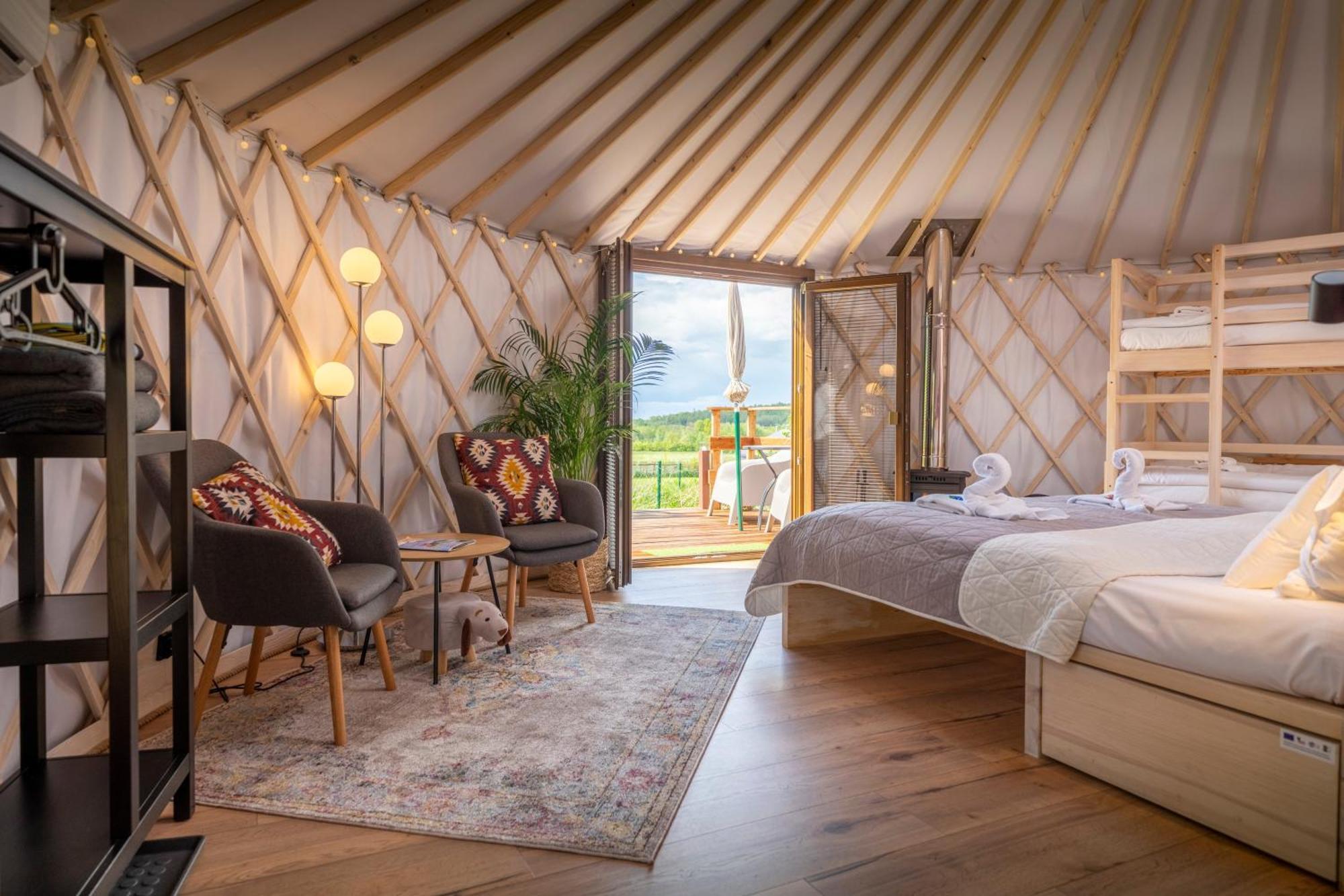 Gajowka  Dom W Domu - Izera Glamping B&B 객실 사진