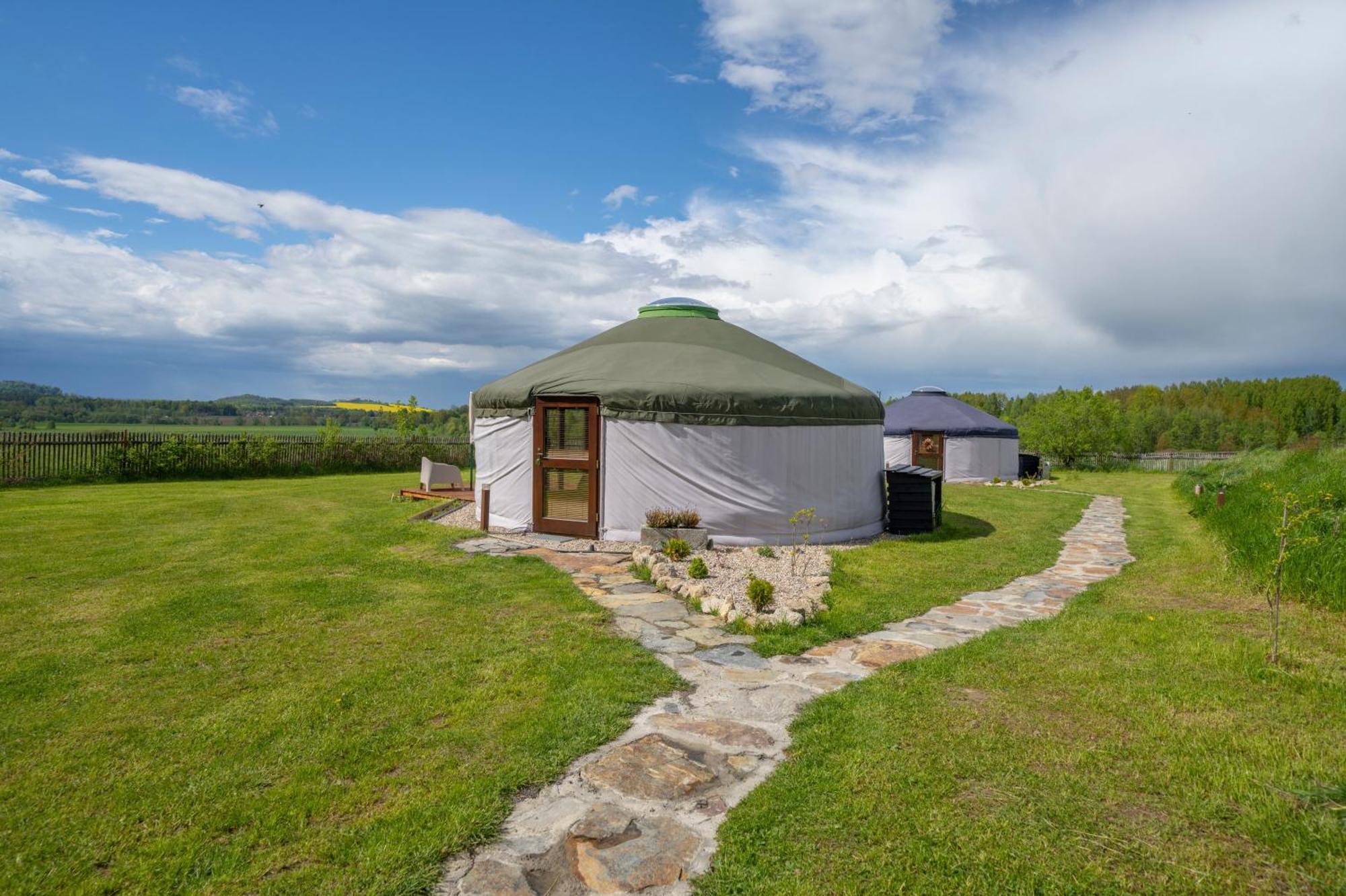 Gajowka  Dom W Domu - Izera Glamping B&B 객실 사진