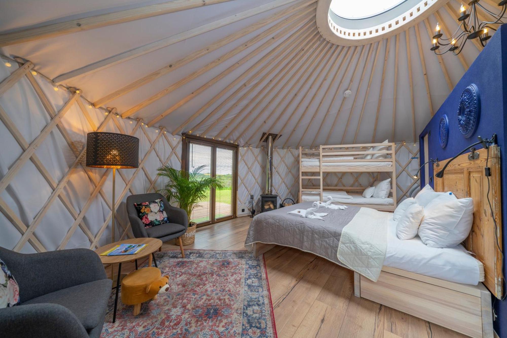 Gajowka  Dom W Domu - Izera Glamping B&B 객실 사진